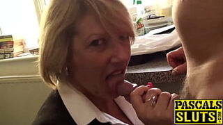 Smoking hot MILF Amy enjoys every second of rough pounding