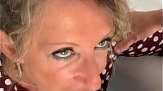 French blond MILF Marina Beaulieu gets fucked by a stranger - MySexMobile