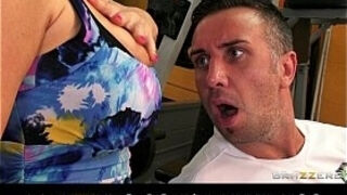 Blonde gym trainer Nikki Phoenix helps her client with his Cardio