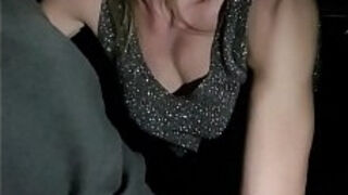 Hot car-sex&period; Beautiful milf gets wild behind the wheel