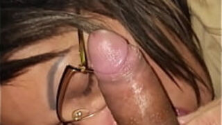 MI MADRASTRA SE APROVECHA QUE REPRUEBO LOS CURSOS Y ME AMENAZA QUE ME VA ACUSAR CON MI PAPA