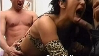 Gangbang con natasha kiss godimento anale estremo - italian pornostar scene anal