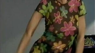 Old MILF still knows her moves