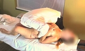 Massage turns into sex - Guy risks his entire career with a hot MILF he can't resist!