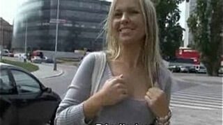Public Handjob - XX Great