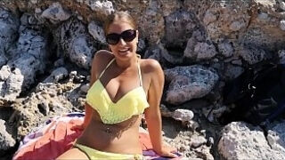 BEST BEACH PUBLIC BLOWJOB AND CUMSHOOT