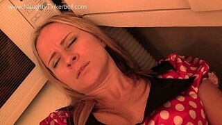 Female urethra stretching with big pee hole insertion&period; Harnröhre Insertionen&period;