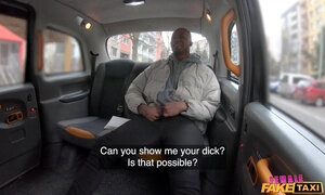 Brunette Taxi Driver yanks off the black tourist's dick with her pussy