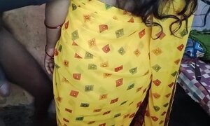 Rural Marathi sister-in-law got fucked hard by brother-in-law and quenched the itch of her pussy.