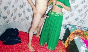 Newly Married !! Standing Fuck !! Ghagra Choli Gujarati Hot  Indian suhagraat Wale din kise ne kamre me camera chupa Diya